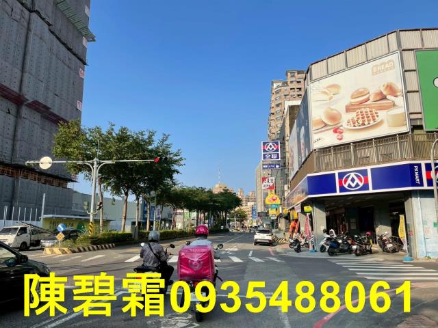 台南東區透天-0