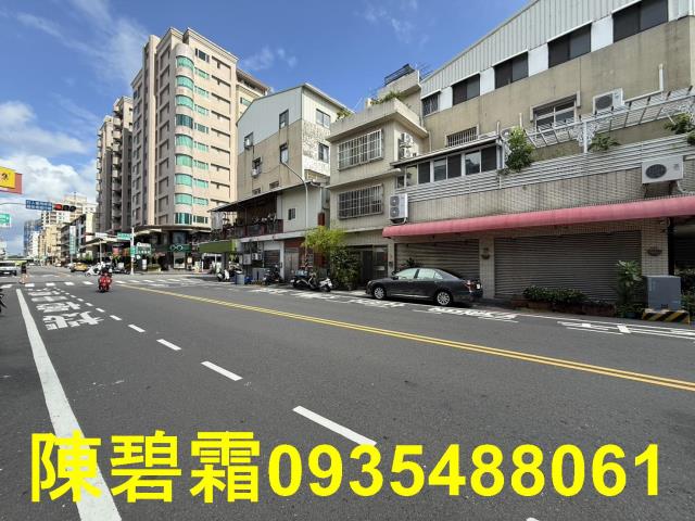 東區店面-11