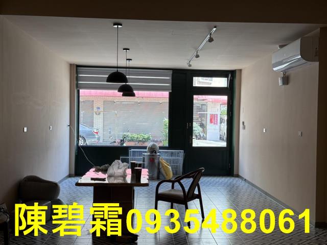 東區店面-6