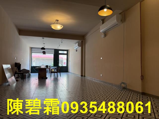 東區店面-7